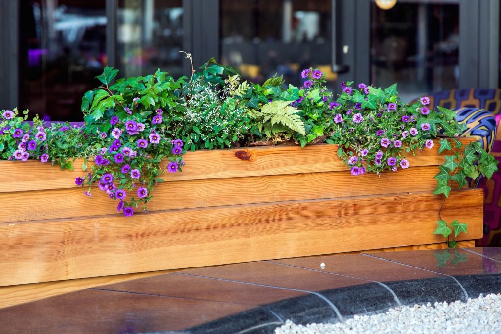outdoor planter boxes